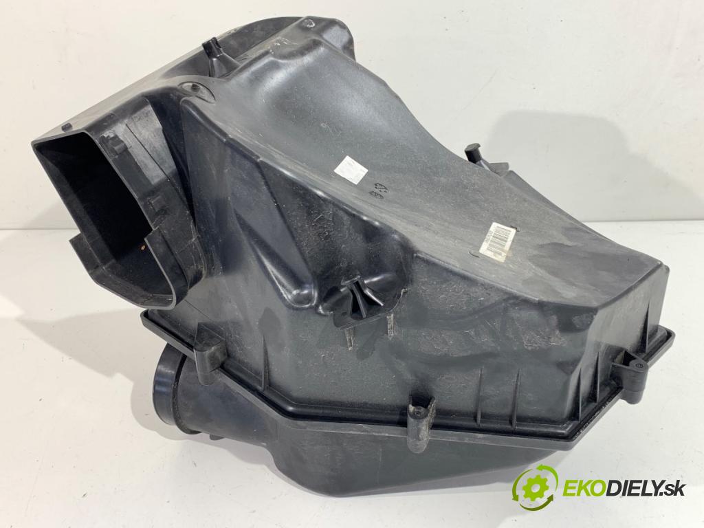 BMW G02 SUV 2024 265 kW M40 i xDrive 2998 Obal filtra vzduchu 8744709 (Obal vzduchového filtra)