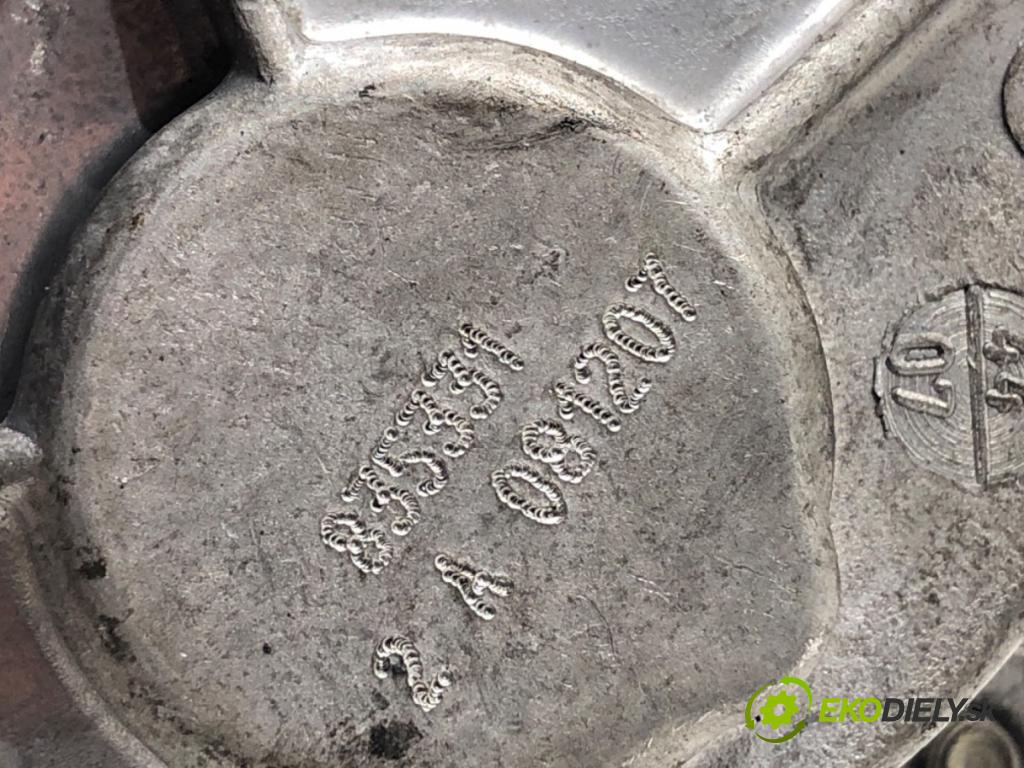 SUZUKI GRAND VITARA II samochód terenowy zamknięty 2008 95 kW 1.9 DDiS Napęd na wszystkie koła (JT419, TD44, JB419WD,... 1870 pumpa vakuová 835331