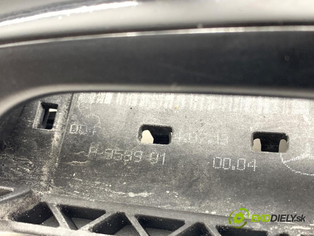 MERCEDES-BENZ C218 coupe 2014 300 kW CLS 500 (218.373) 4663 klika vnejší pravý přední část