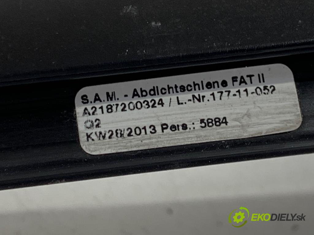 MERCEDES-BENZ C218 coupe 2014 300 kW CLS 500 (218.373) 4663 Lišta Sbírání: predný ľavy chróm A2187200324