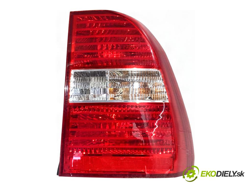 KIA SPORTAGE II SUV 2007 104 kW 2.0 i 16V 1975 Svetlo pravy zad