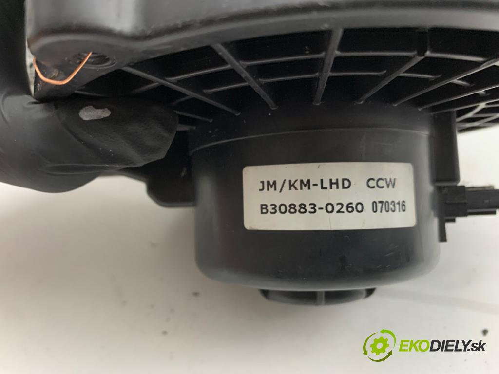 KIA SPORTAGE II SUV 2007 104 kW 2.0 i 16V 1975 ventilátor kúrenia B30883-0260