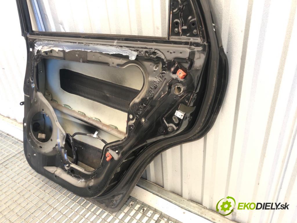 KIA SPORTAGE II SUV 2007 104 kW 2.0 i 16V 1975 Dvere pravy zad