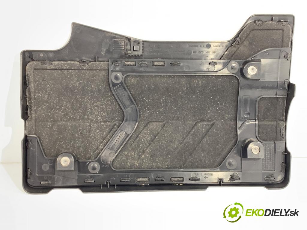 PEUGEOT 408 II liftback 2024 96 kW PureTech 130 (FPHNST) 1199 kryt motora 9825492380 (Kryt motoru )