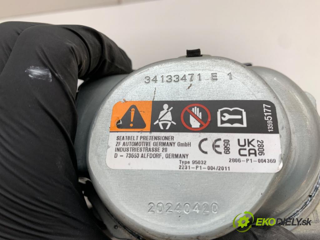 BMW G02 SUV 2024 265 kW M40 i xDrive 2998 Držiak BEZPEČNOSŤ pravy zad 13595177