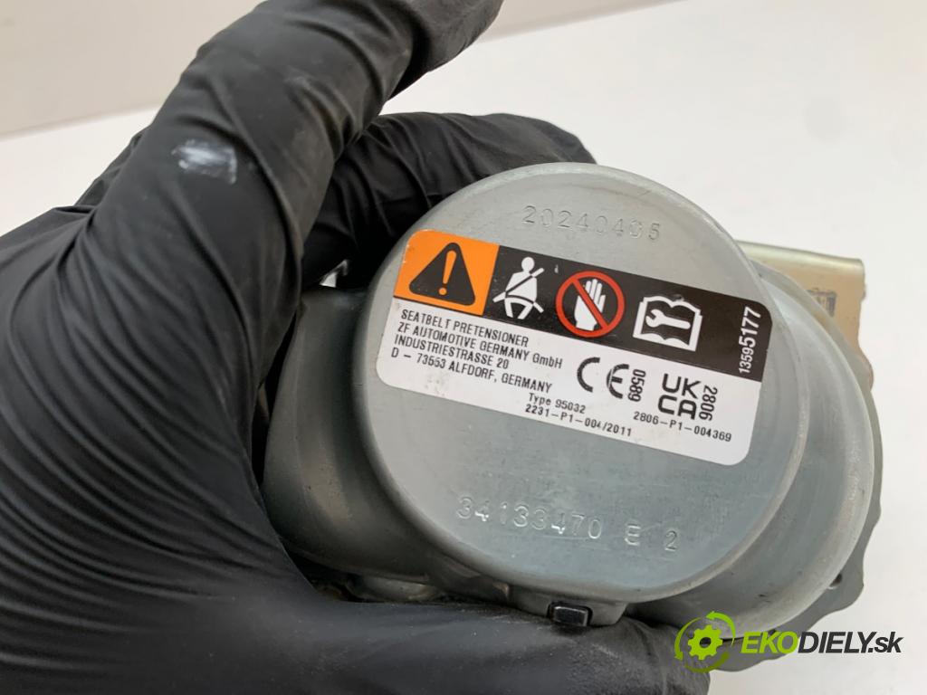 BMW G02 SUV 2024 265 kW M40 i xDrive 2998 Držiak BEZPEČNOSŤ ľavy zad 13595177
