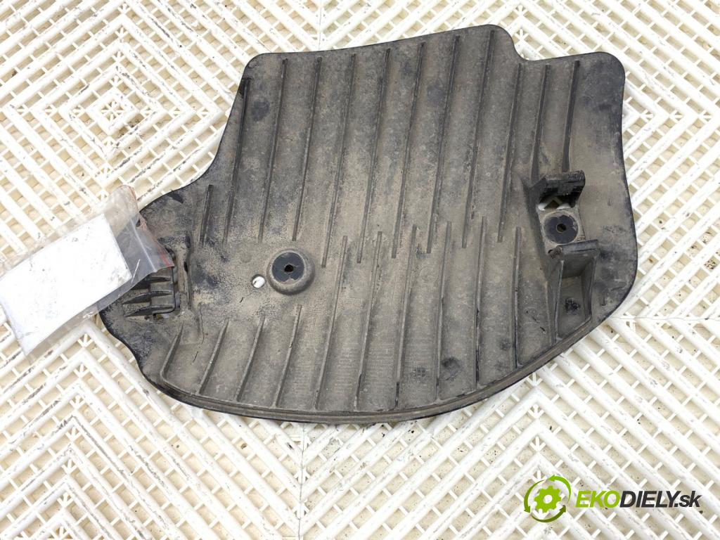 BMW G02 SUV 2024 265 kW M40 i xDrive 2998 clona ramenním pravý zadní část 6871002