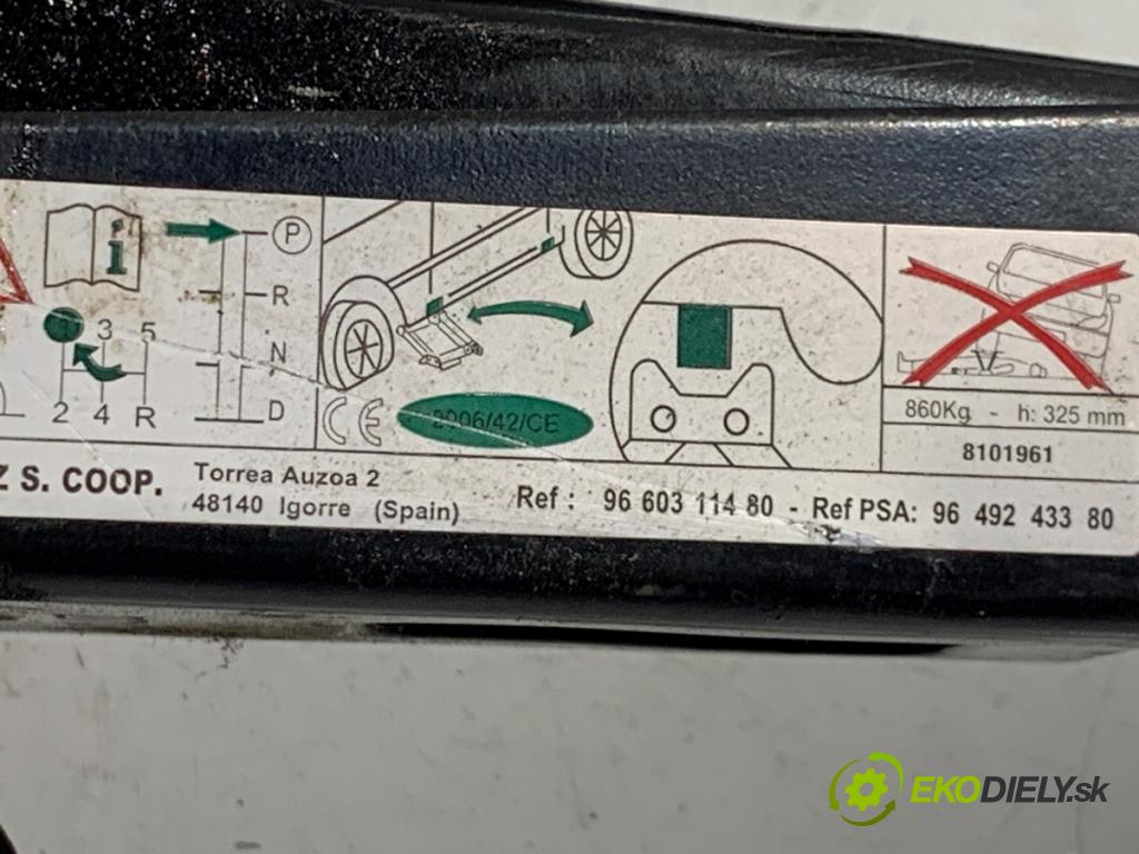 CITROEN BERLINGO II Nadwozie pełne/minivan 2014 68 kW 1.6 HDi 90 1560 ZVEDÁK: - Mechanizmus 9660311480