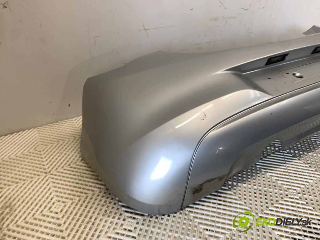 OPEL CORSA E liftback 2015 55 kW 1.4 (08) 1398 Nárazník zad  (Kľučka dverí ostatné)