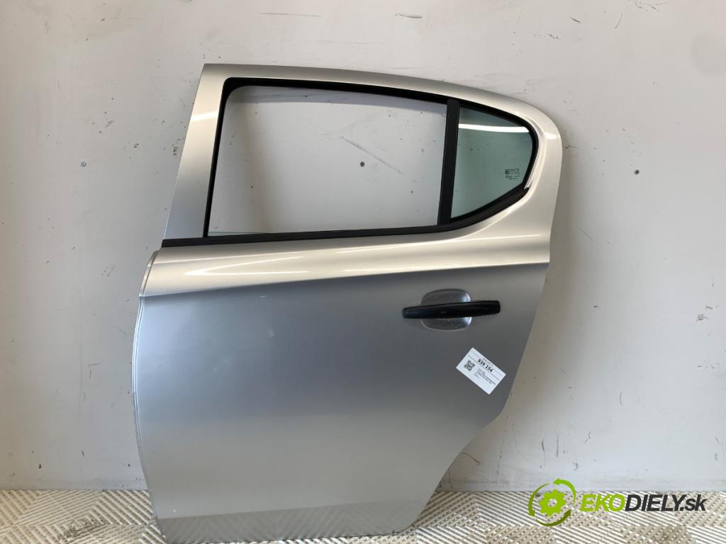 OPEL CORSA E liftback 2015 55 kW 1.4 (08) 1398 dveře levý zadní část 