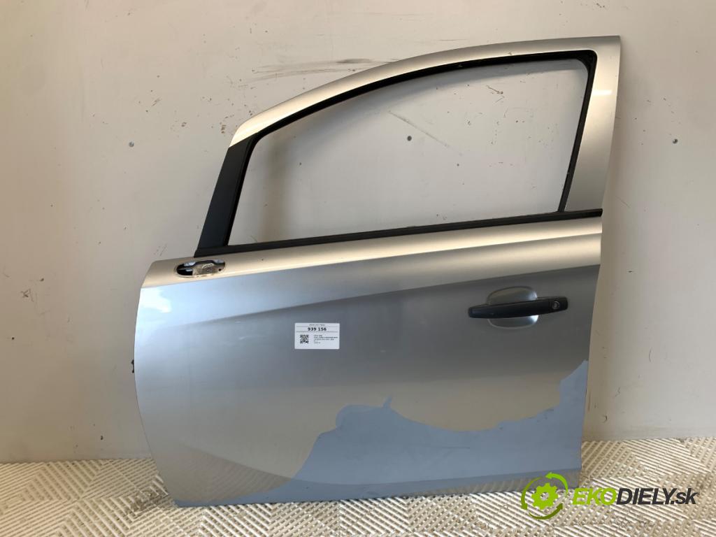 OPEL CORSA E liftback 2015 55 kW 1.4 (08) 1398 dveře levý přední část 