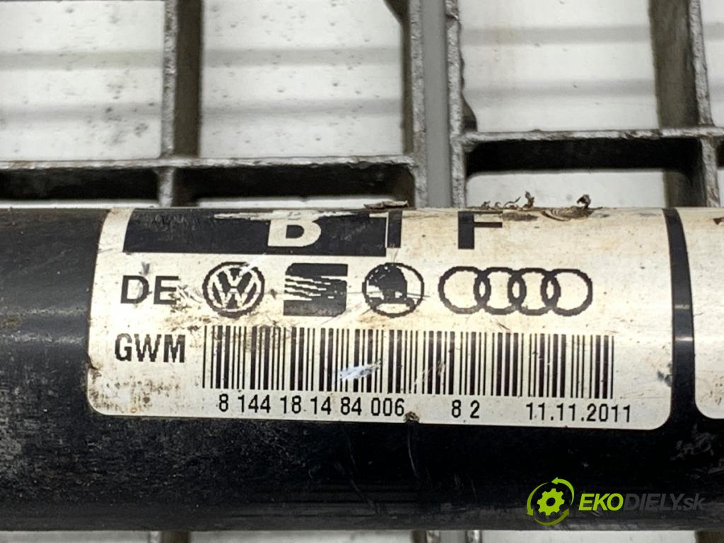 AUDI A6 C7 sedan 2011 180 kW 3.0 TDI quattro 2967 poloos levý přední část 4G0407271F