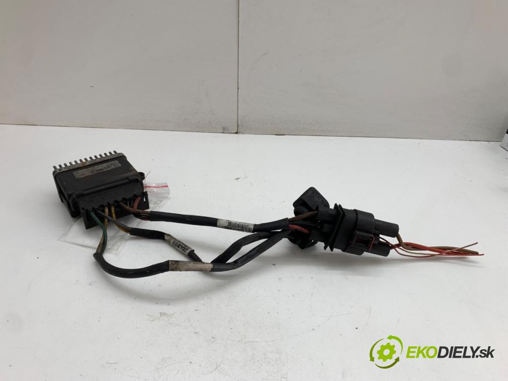AUDI A6 C7 sedan 2011 180 kW 3.0 TDI quattro 2967 Modul ventilátora 8K0959501G
