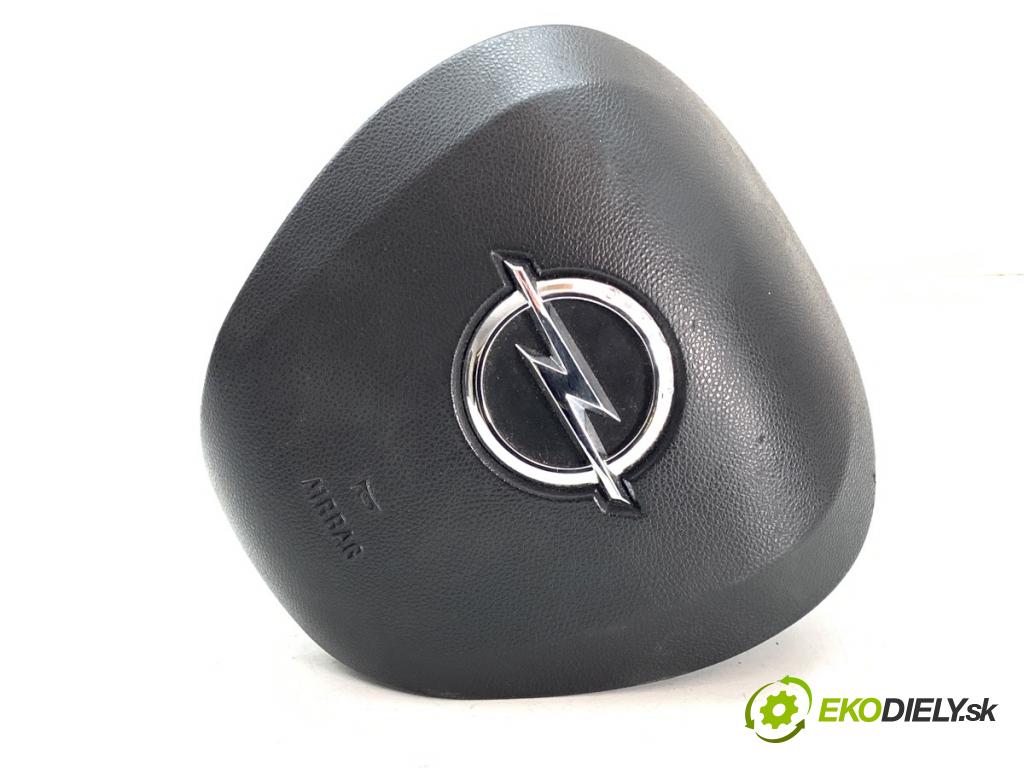 OPEL CORSA E liftback 2015 55 kW 1.4 (08) 1398 AirBag volantu 39027701 (Airbag)