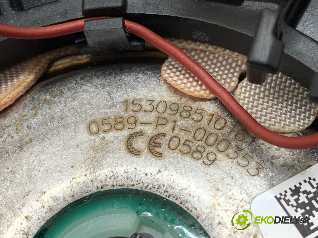 OPEL CORSA E liftback 2015 55 kW 1.4 (08) 1398 AirBag volantu 39027701 (Airbag)
