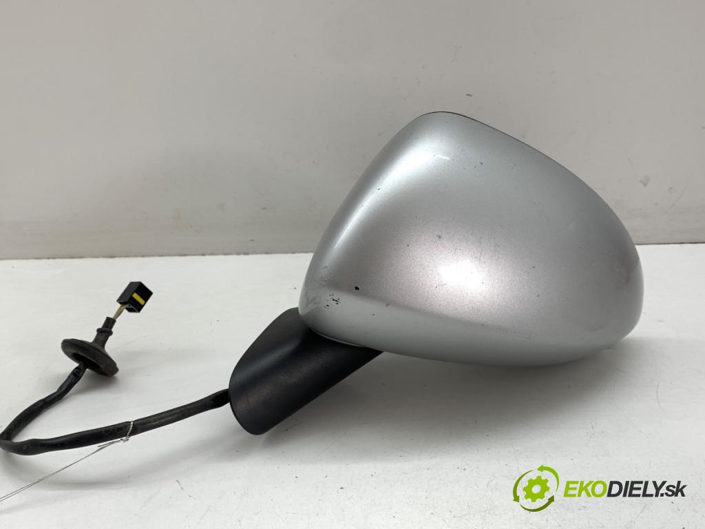 OPEL CORSA E liftback 2015 55 kW 1.4 (08) 1398 Spätné zrkadlo ľavy 
