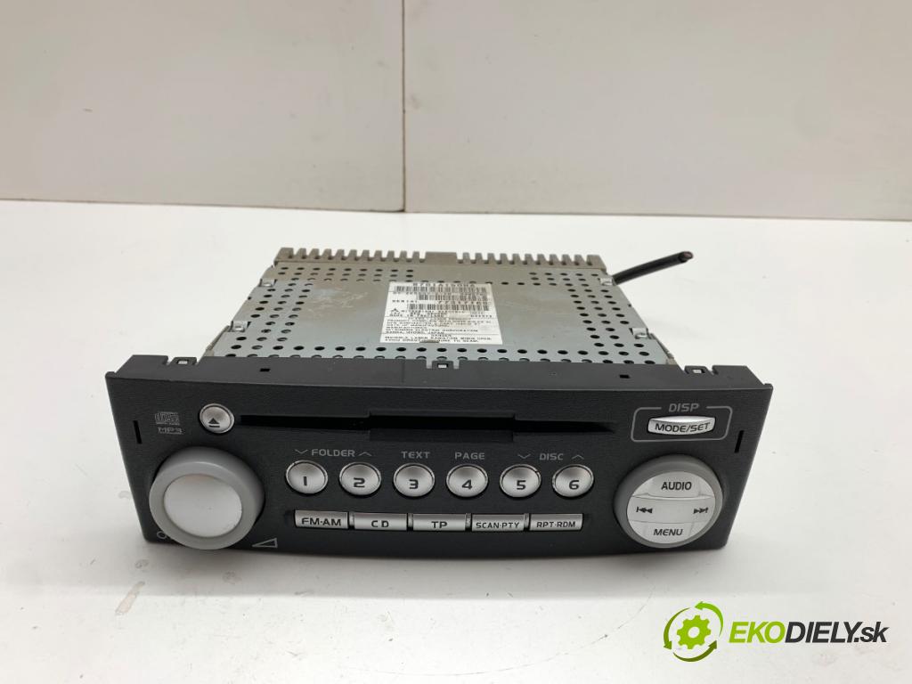 MITSUBISHI COLT VI liftback 2007 70 kW 1.3 1332 RADIO 8701A150HA (Audio zariadenie)