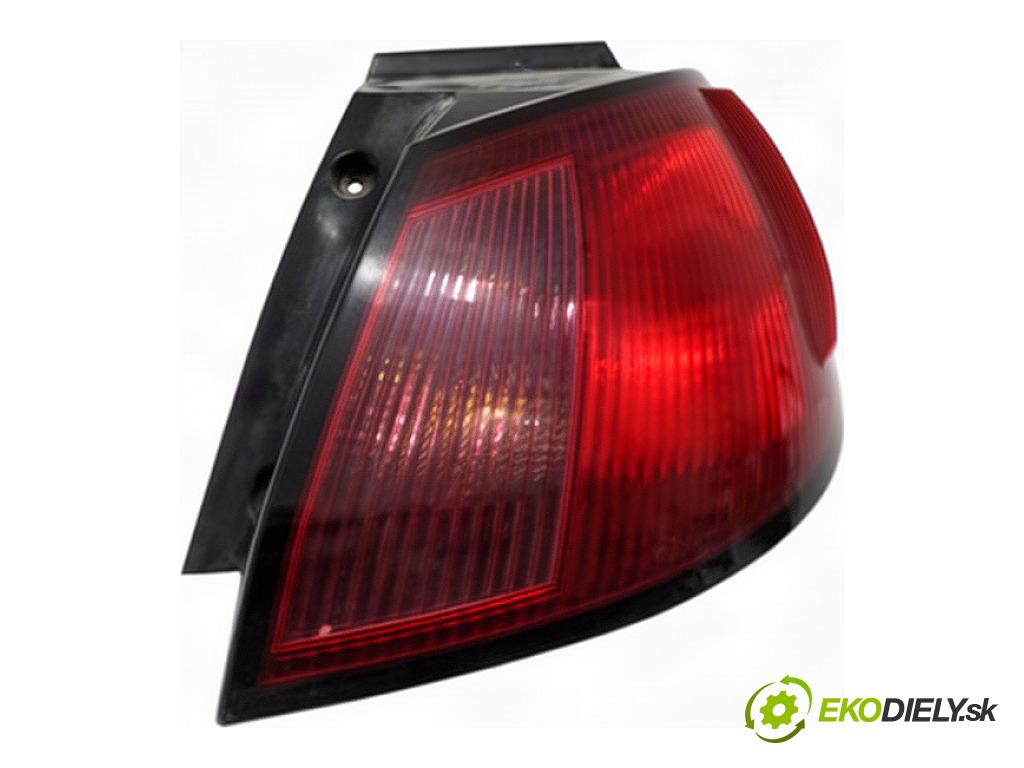 MITSUBISHI COLT VI liftback 2007 70 kW 1.3 1332 světlo pravý zadní část MR957366