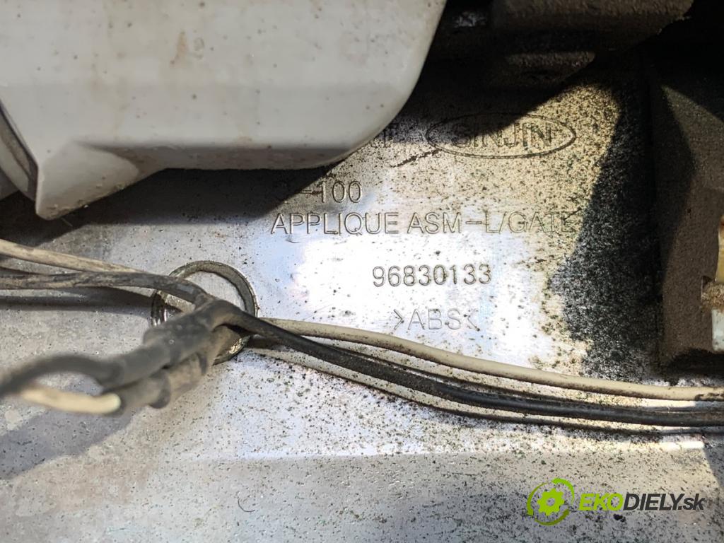 CHEVROLET CAPTIVA SUV 2010 100 kW 2.4 2405 lišta dveří zadní část 96830133