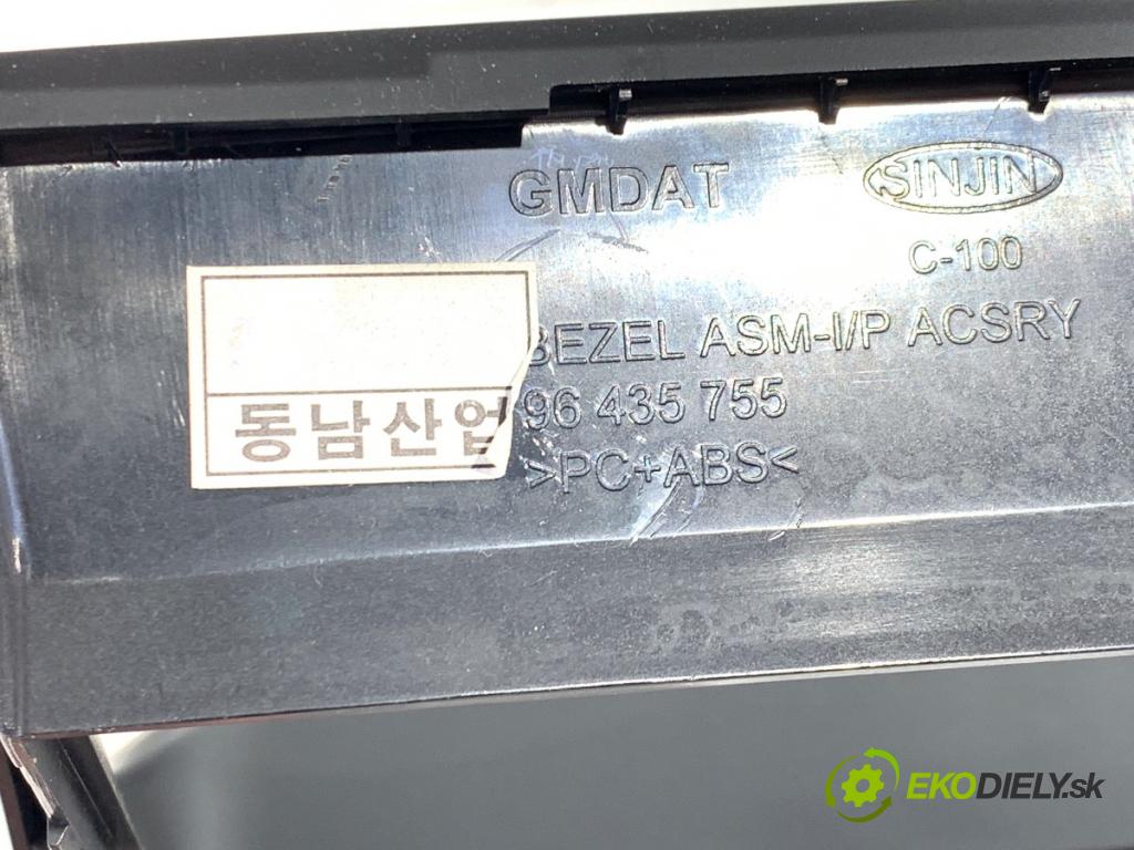 CHEVROLET CAPTIVA SUV 2010 100 kW 2.4 2405 lišty kryt 96435755 (Lišta)