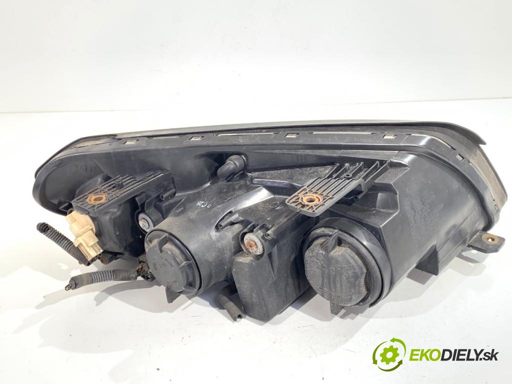 CHEVROLET CAPTIVA SUV 2010 100 kW 2.4 2405 Svetlomet ľavy predný