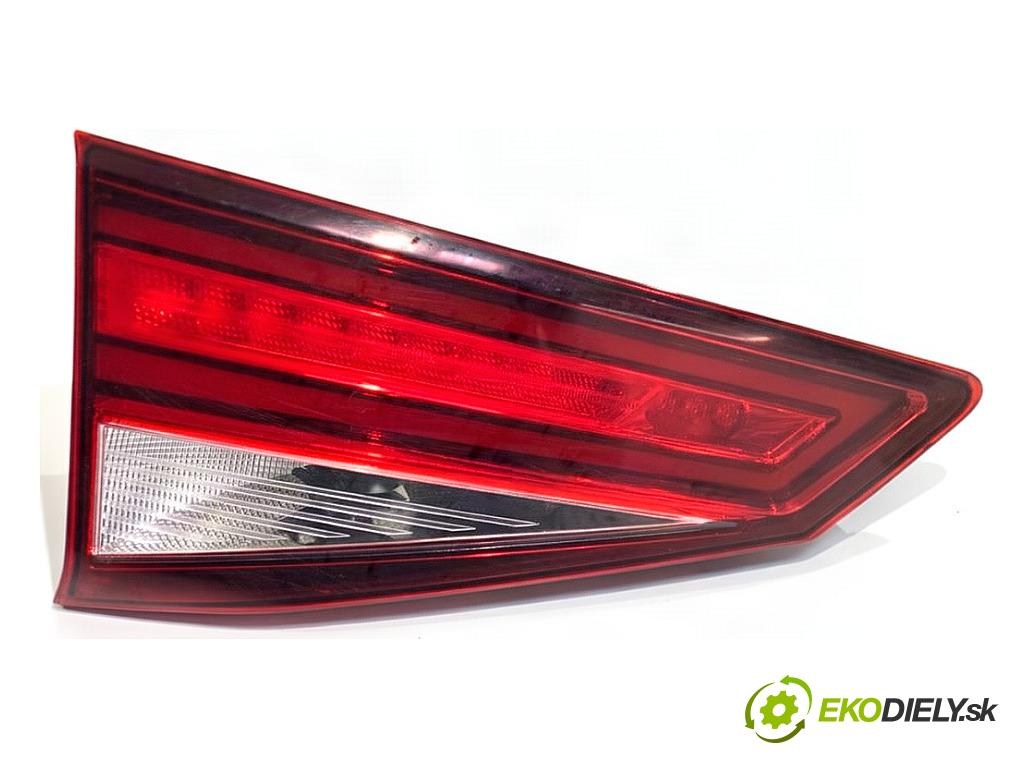 SEAT ATECA SUV 2017 110 kW 2.0 TDI 4Drive 1968 Svetlo ľavy zad vnútorná 575945307D