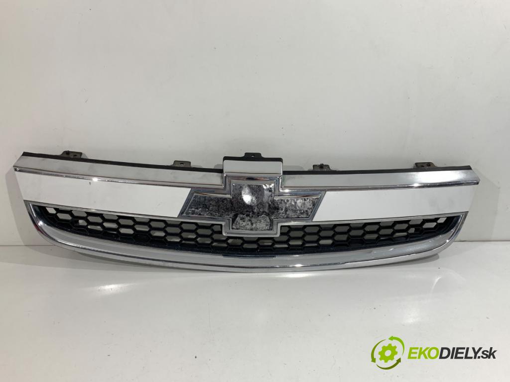 CHEVROLET CAPTIVA SUV 2010 100 kW 2.4 2405 mřížka maska 96442718 (Přední mřížka (maska chladiče))