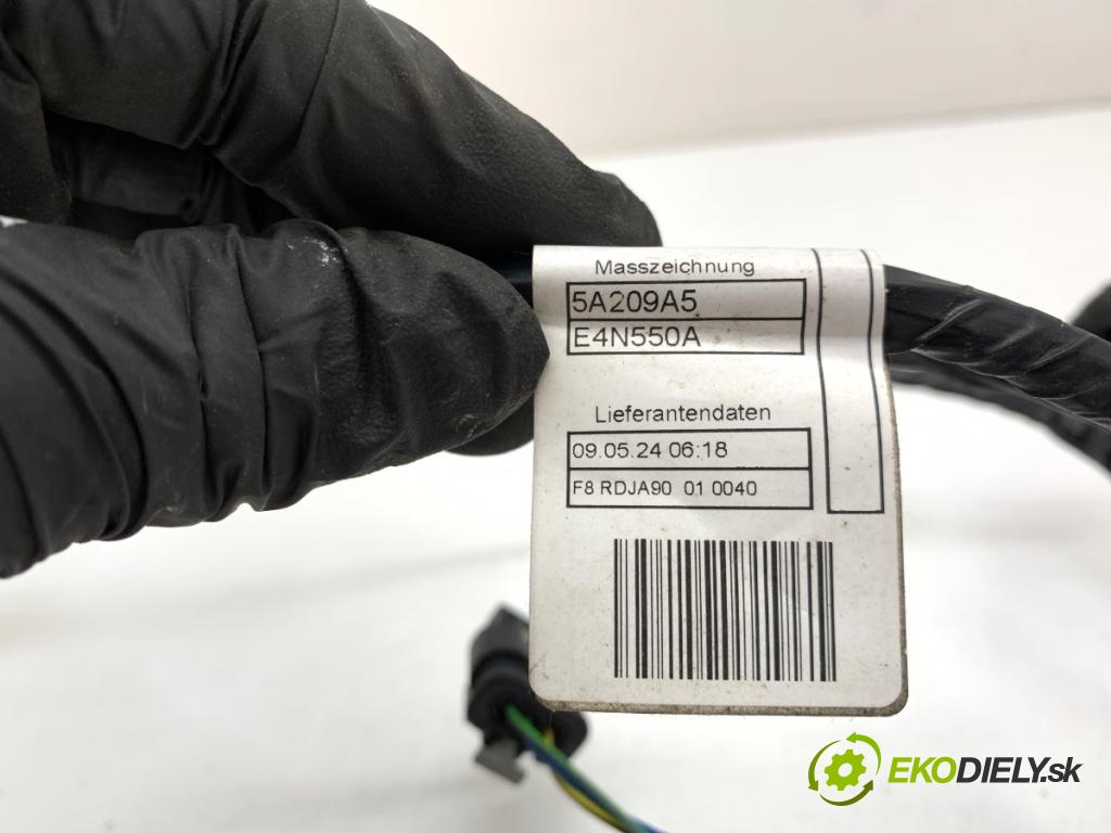 BMW G02 SUV 2024 265 kW M40 i xDrive 2998 Káblovačka PDC nárazníka zad 5A209A5