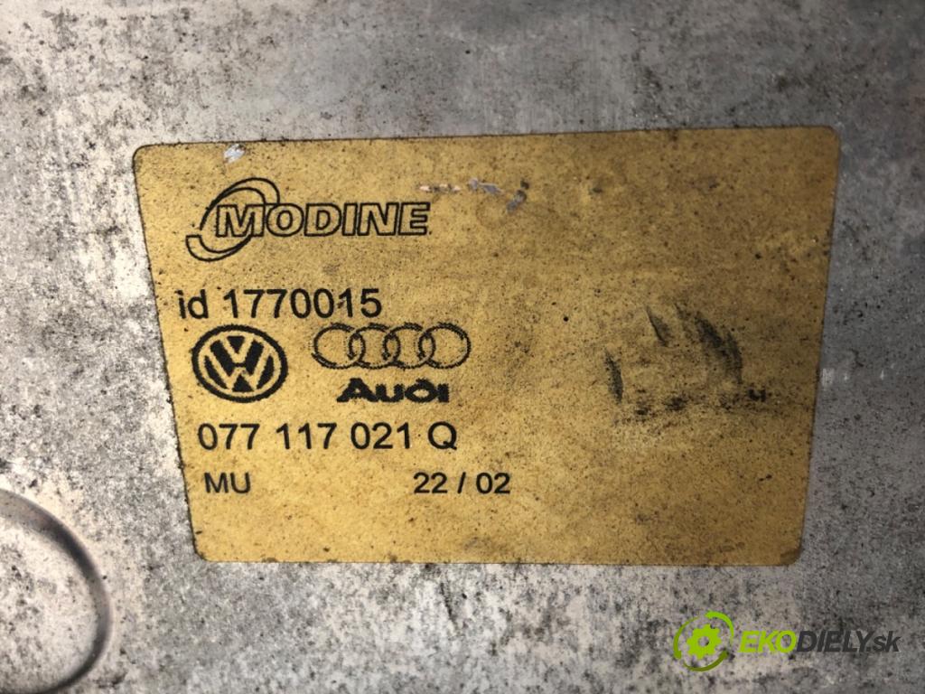 AUDI A8 D3 sedan 2002 246 kW 4.2 quattro 4172 Obal filtra oleja CHLADIČ: 077115401S