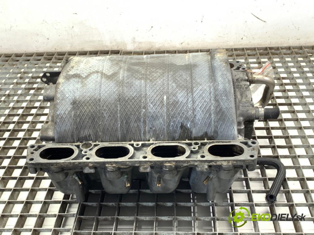 AUDI A8 D3 sedan 2002 246 kW 4.2 quattro 4172 potrubí sání  (Sací potrubí)