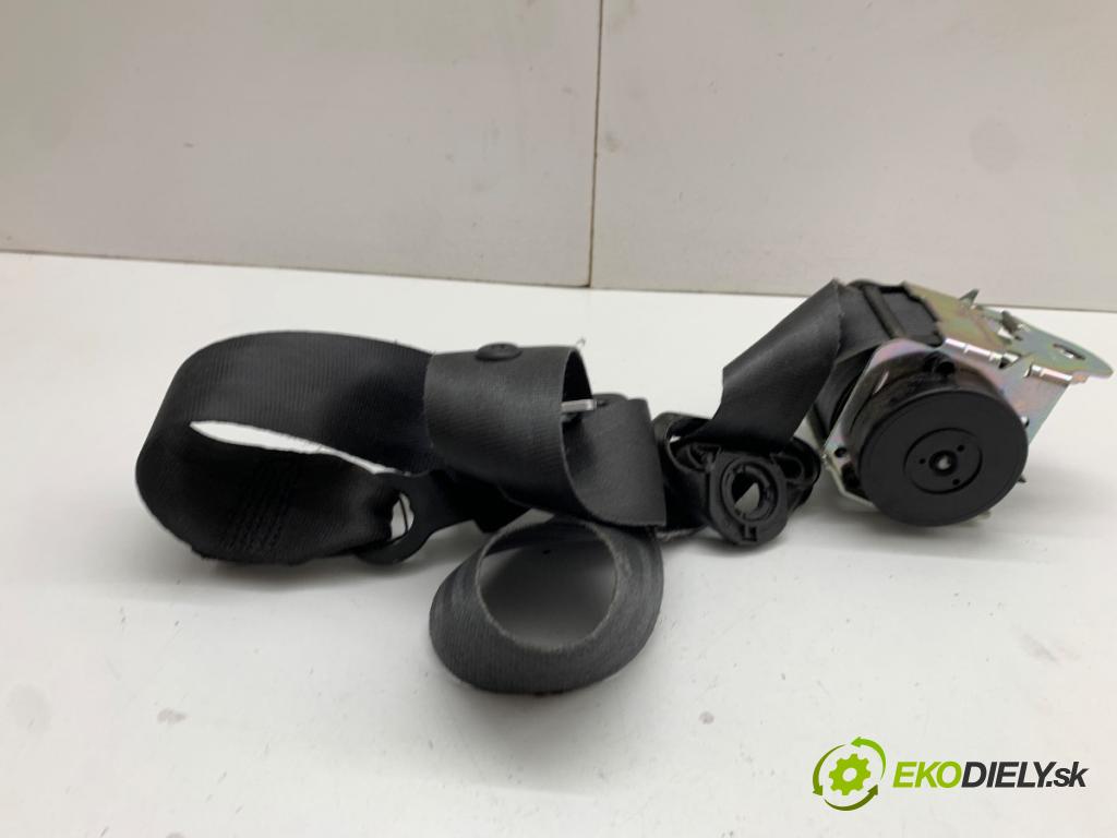 OPEL CORSA E liftback 2015 55 kW 1.4 (08) 1398 Držiak BEZPEČNOSŤ ľavy predný 13427740