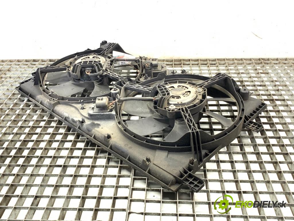 OPEL INSIGNIA A liftback 2010 96 kW 2.0 CDTI (68) 1956 ventilátor chladiče 13223018 (Ventilátor)