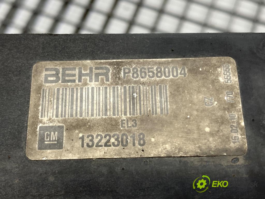 OPEL INSIGNIA A liftback 2010 96 kW 2.0 CDTI (68) 1956 ventilátor chladiče 13223018 (Ventilátor)