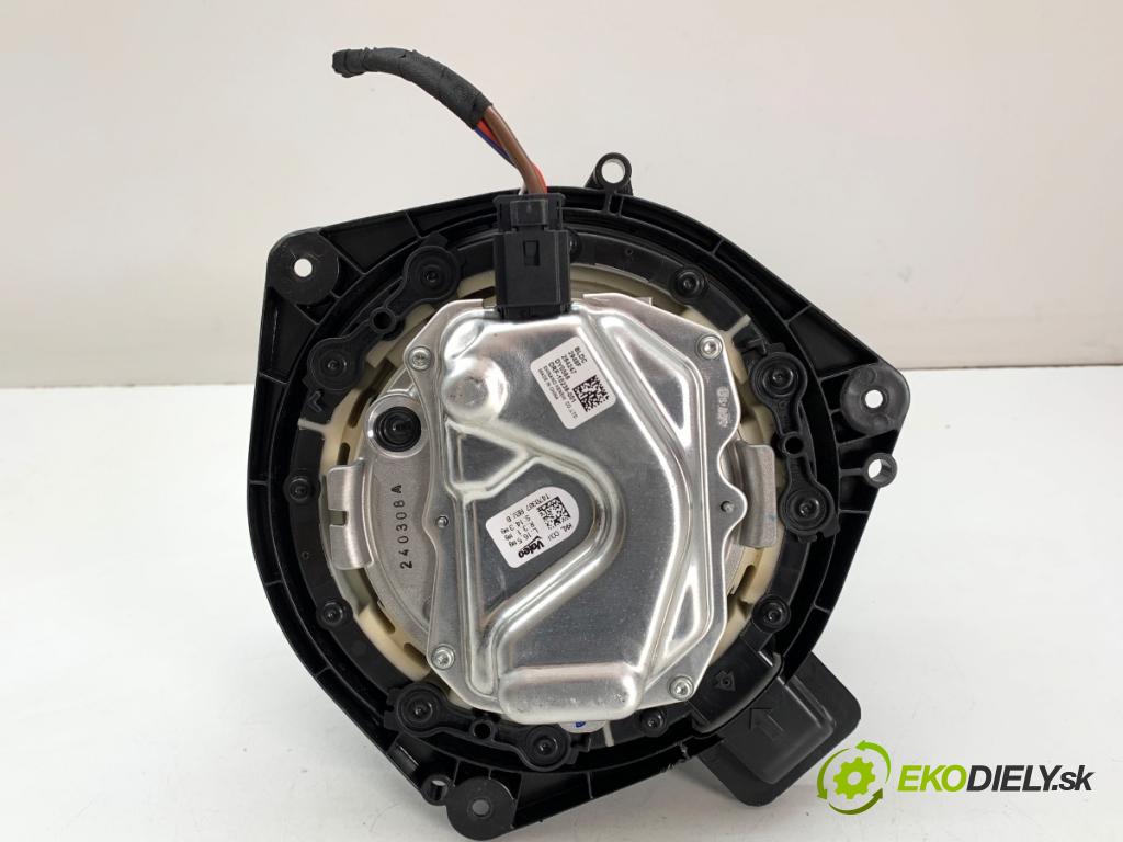 BMW G02 SUV 2024 265 kW M40 i xDrive 2998 ventilátor kúrenia T470307