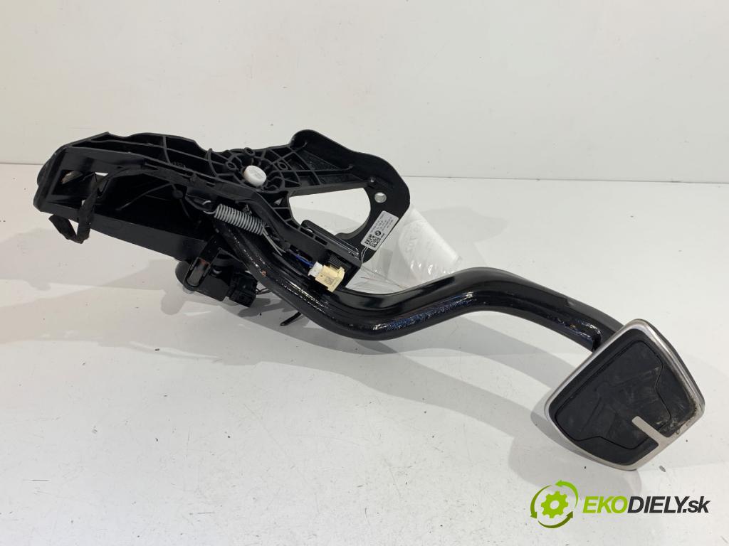 BMW G02 SUV 2024 265 kW M40 i xDrive 2998 pedal brzdy 6874285