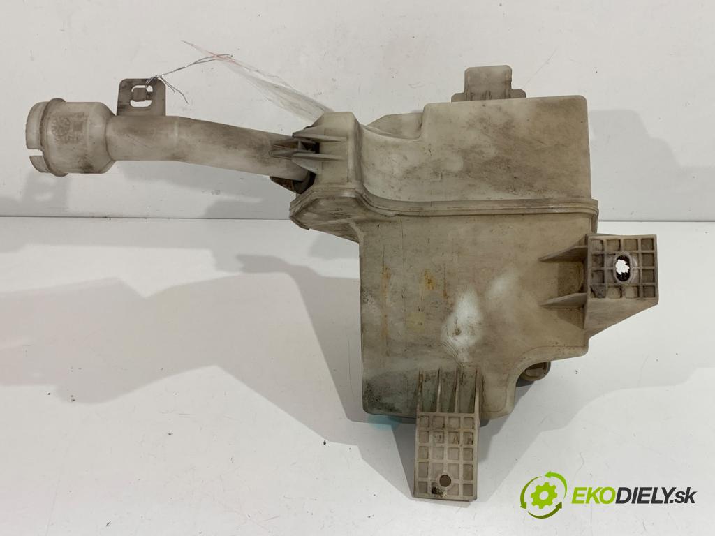 OPEL CORSA E liftback 2015 55 kW 1.4 (08) 1398 Nádržka ostrekovačov 13432704
