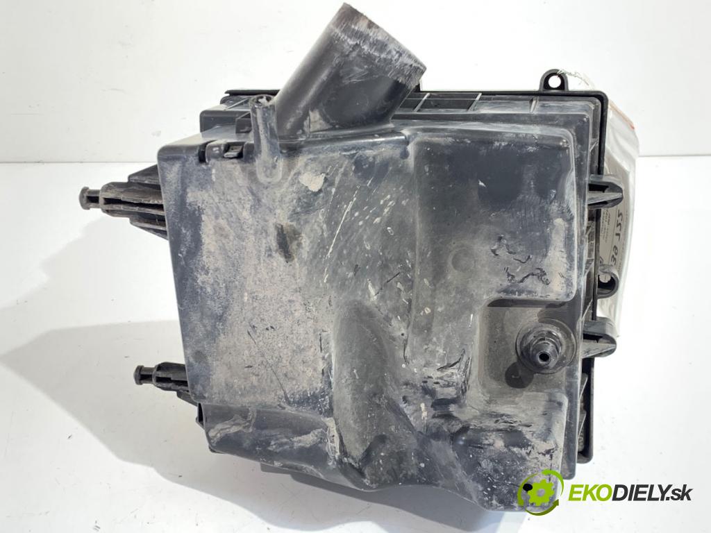 OPEL CORSA E liftback 2015 55 kW 1.4 (08) 1398 Obal filtra vzduchu 13433510 (Obal vzduchového filtra)