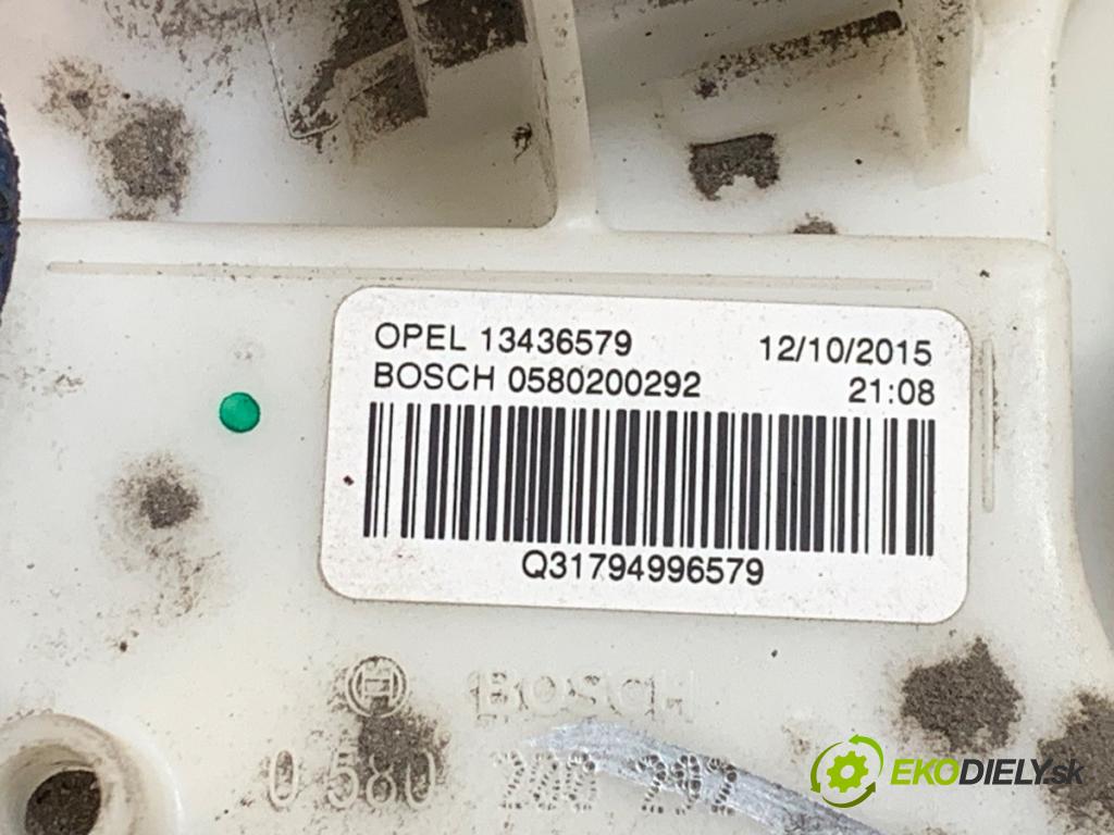 OPEL CORSA E liftback 2015 55 kW 1.4 (08) 1398 Pumpa paliva 13436579