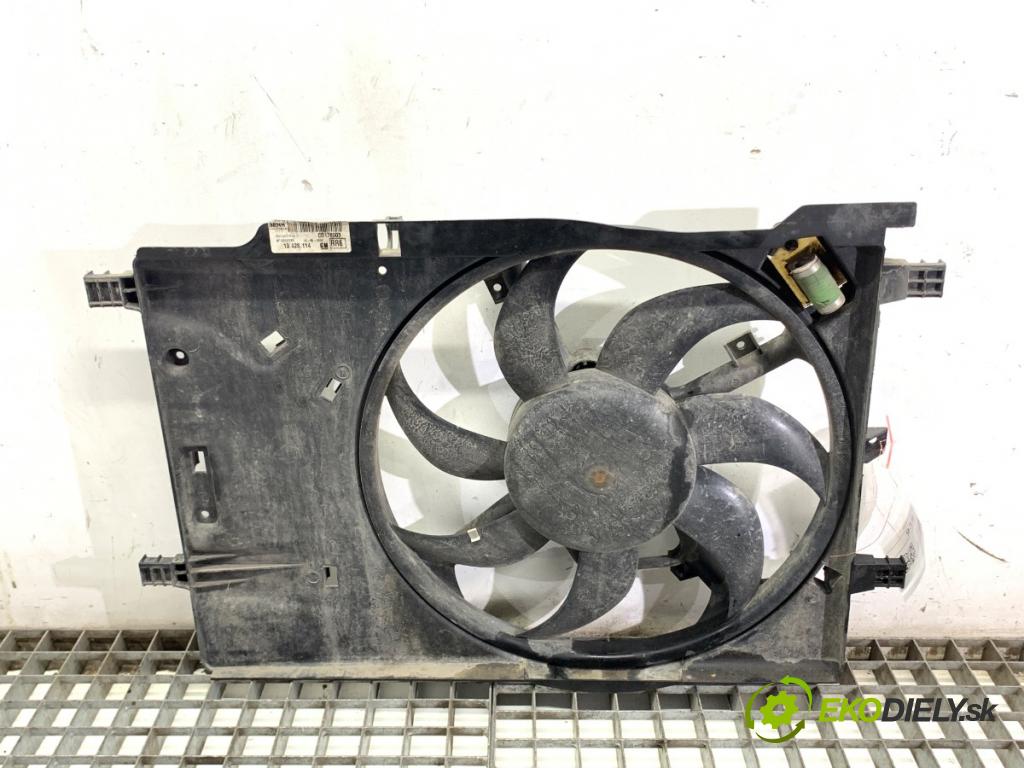 OPEL CORSA E liftback 2015 55 kW 1.4 (08) 1398 ventilátor chladiče 13428114 (Ventilátor)