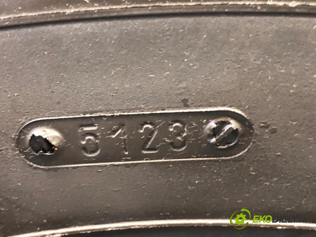 --- --- PNEUMATIKY: 2X 215/60 R17 KORMORAN