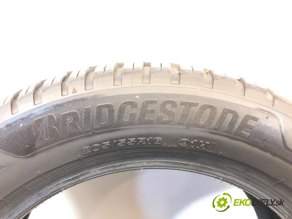 --- ---      PNEUMATIKY: PARA: VÍCENÁ SEZÓNA: 205/55 R16 BRIDGESTONE