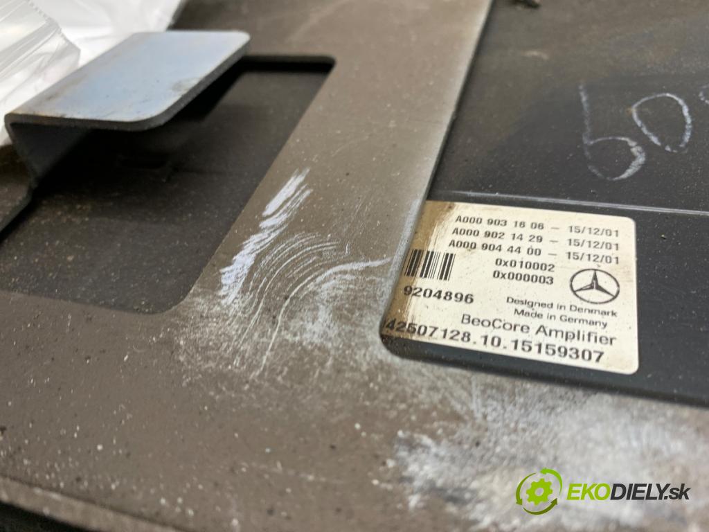 MERCEDES-BENZ GLE Coupe SUV 2016 430 kW AMG 63 S 4-matic (292.375) 5461 Zosilňovač A0009031606 (Zosilňovač)