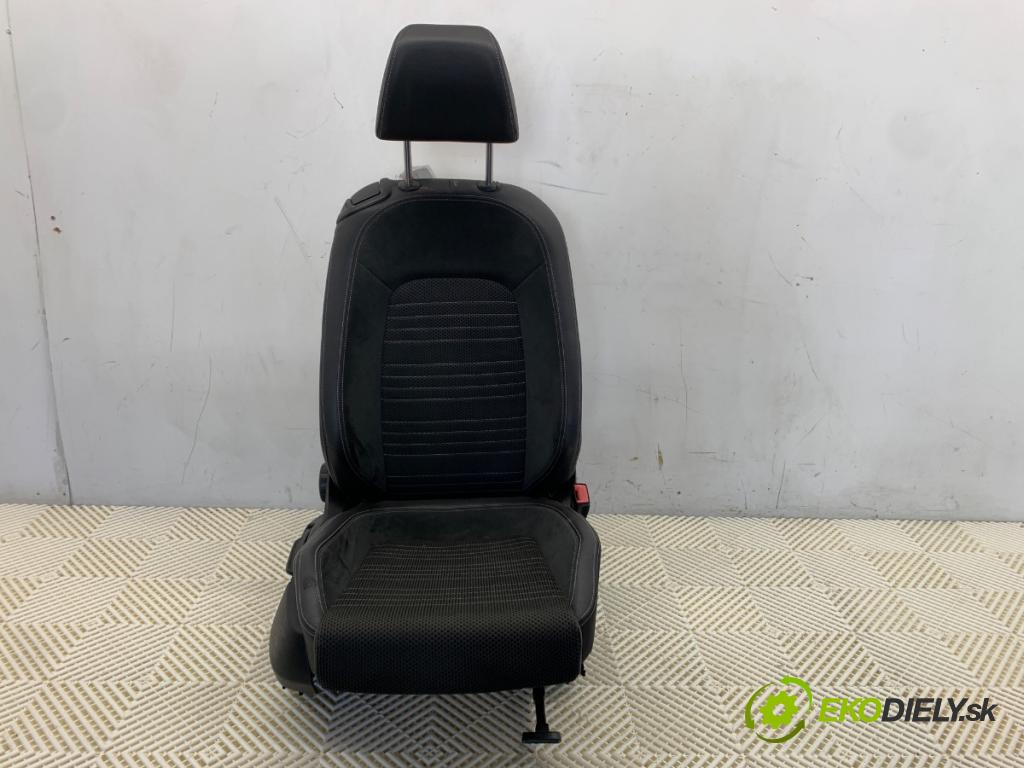 VW SCIROCCO III coupe 2009 118 kW 1.4 TSI 1390 sedadlo pravý přední část 