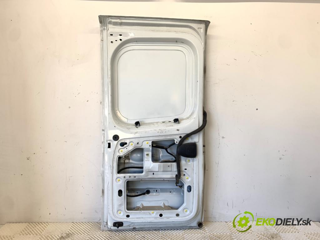 RENAULT TRAFIC III Skrzynia 2023 81 kW 2.0 dCi 110 (FGMW) 1997 dveře levý zadní část