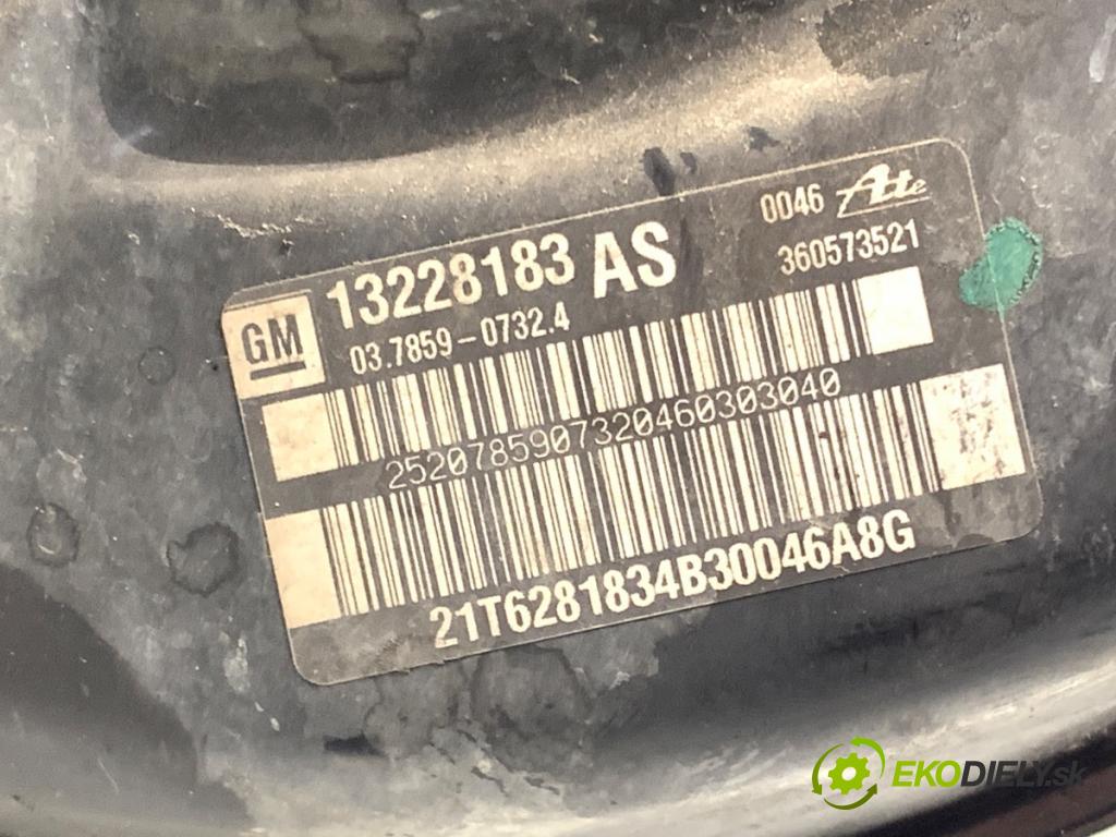 OPEL INSIGNIA A liftback 2010 96 kW 2.0 CDTI (68) 1956 Posilovač bŕzd 13228183