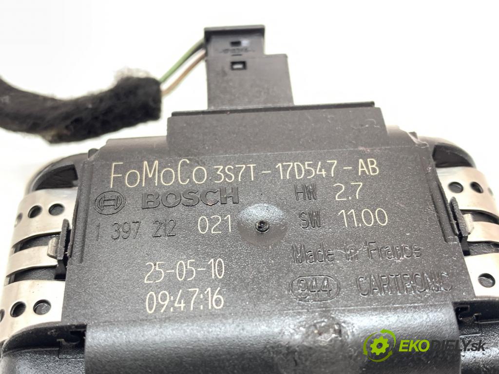 FORD KUGA I SUV 2010 120 kW 2.0 TDCi 4x4 1997 snímač deště 3S7T-17D547-AB (Snímač deště)