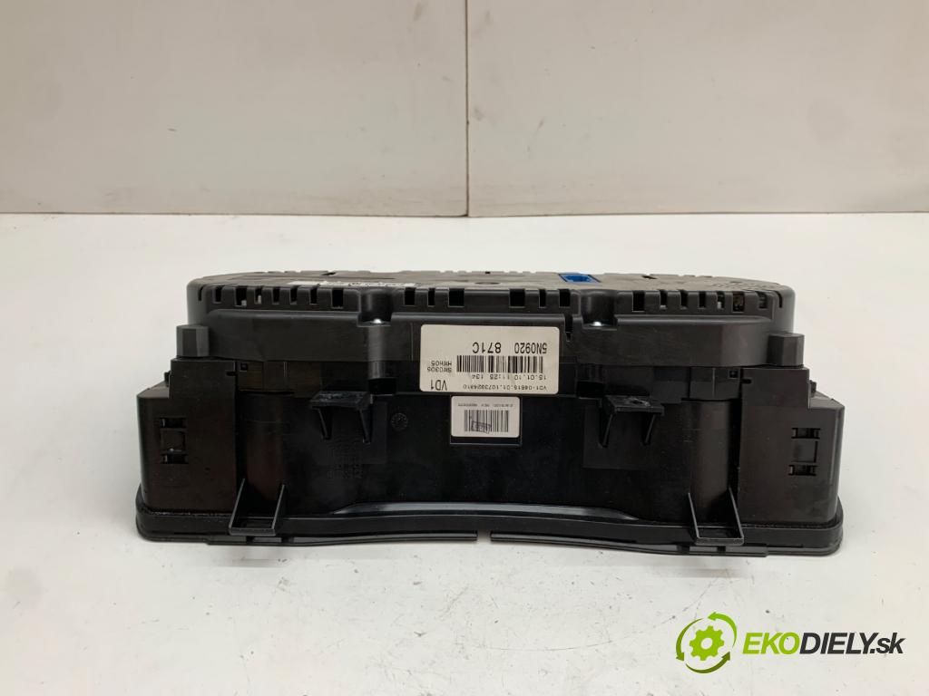 VW TIGUAN SUV 2010 103 kW 2.0 TDI 1968 Prístrojovka 5N0920871C (Prístrojová doska)
