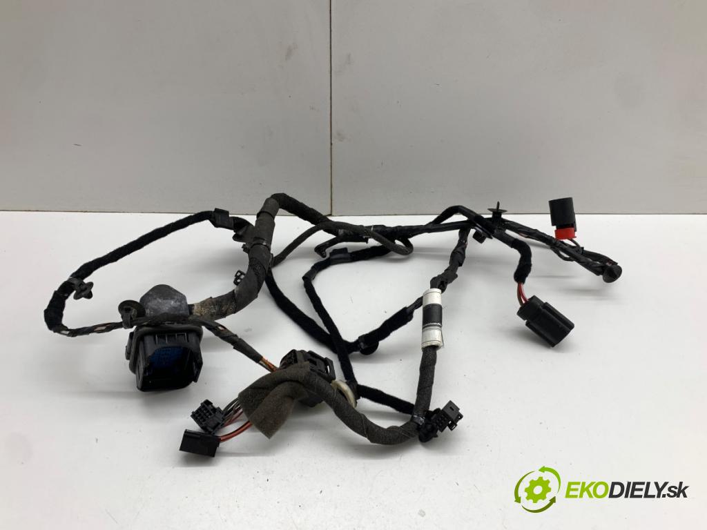 FIAT TIPO Kombi 2018 70 kW 1.4 (356WXA1B) 1368 káblovačka dveře přední část levý 052058429