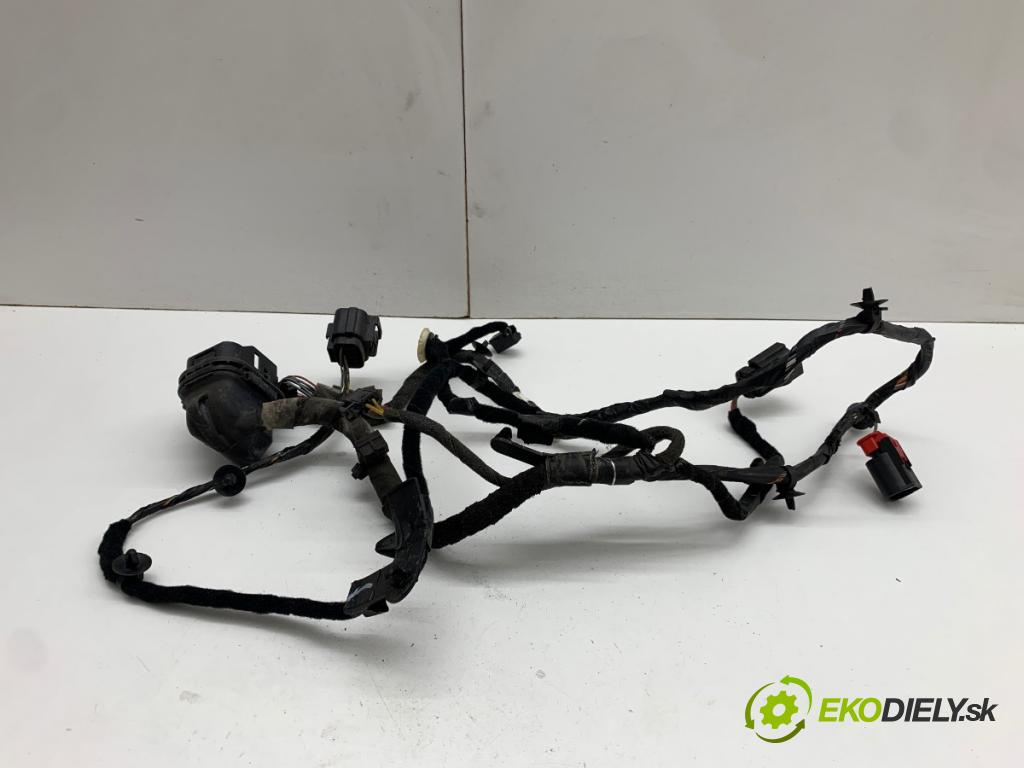 FIAT TIPO Kombi 2018 70 kW 1.4 (356WXA1B) 1368 káblovačka dveře přední část levý 052058429