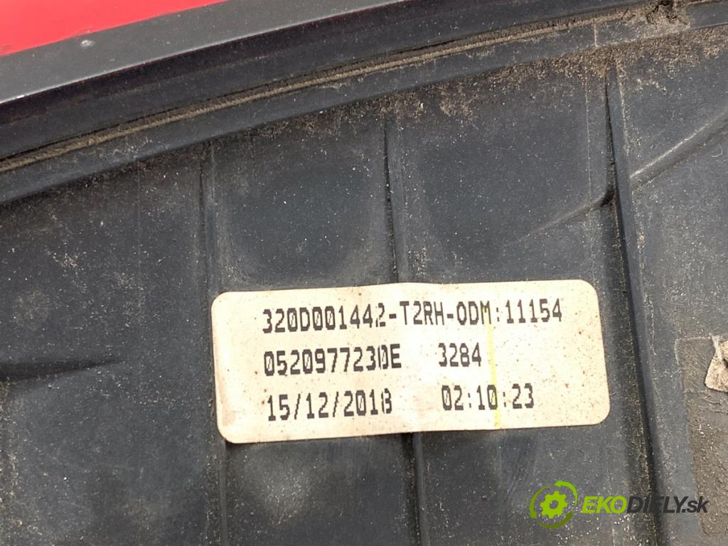 FIAT TIPO Kombi 2018 70 kW 1.4 (356WXA1B) 1368 Svetlo pravy zad vnútorná 0520977230E